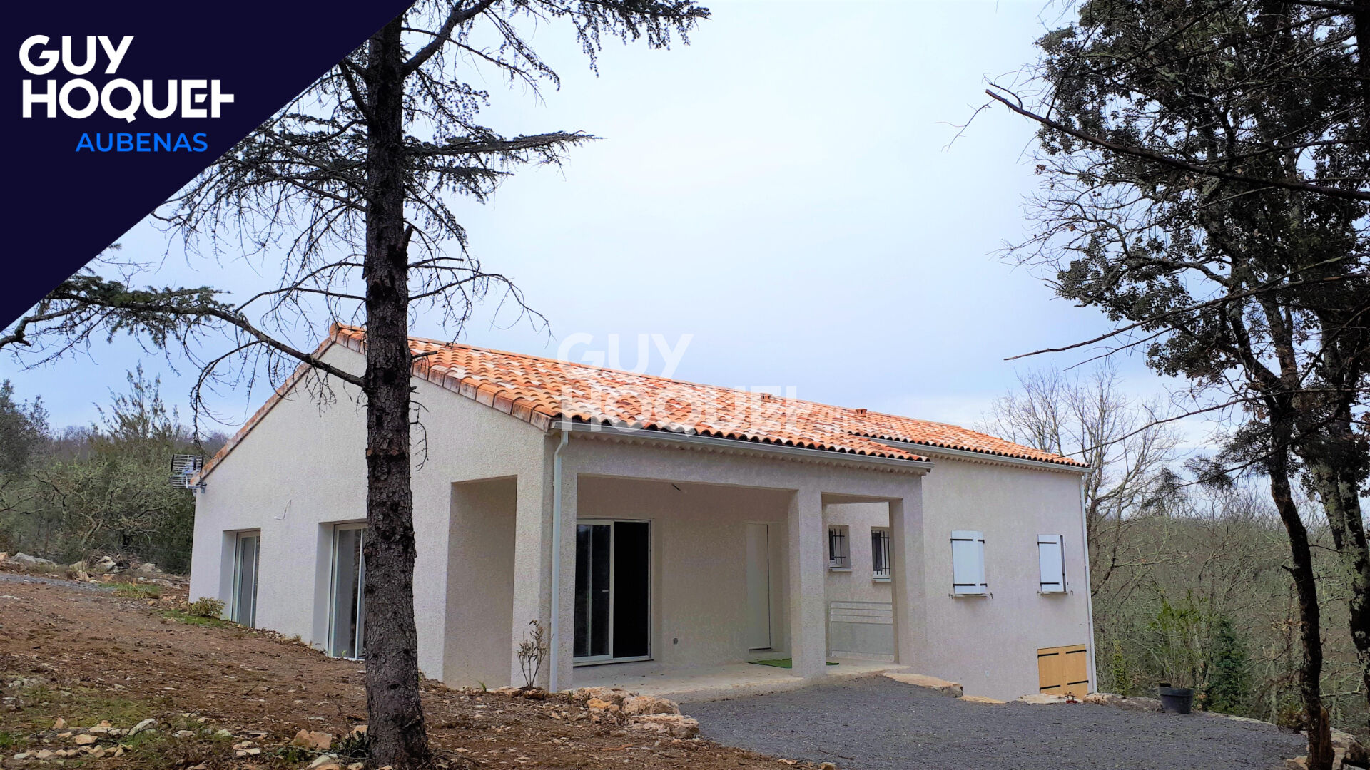 Maison Neuve et Spacieuse en Pleine Nature