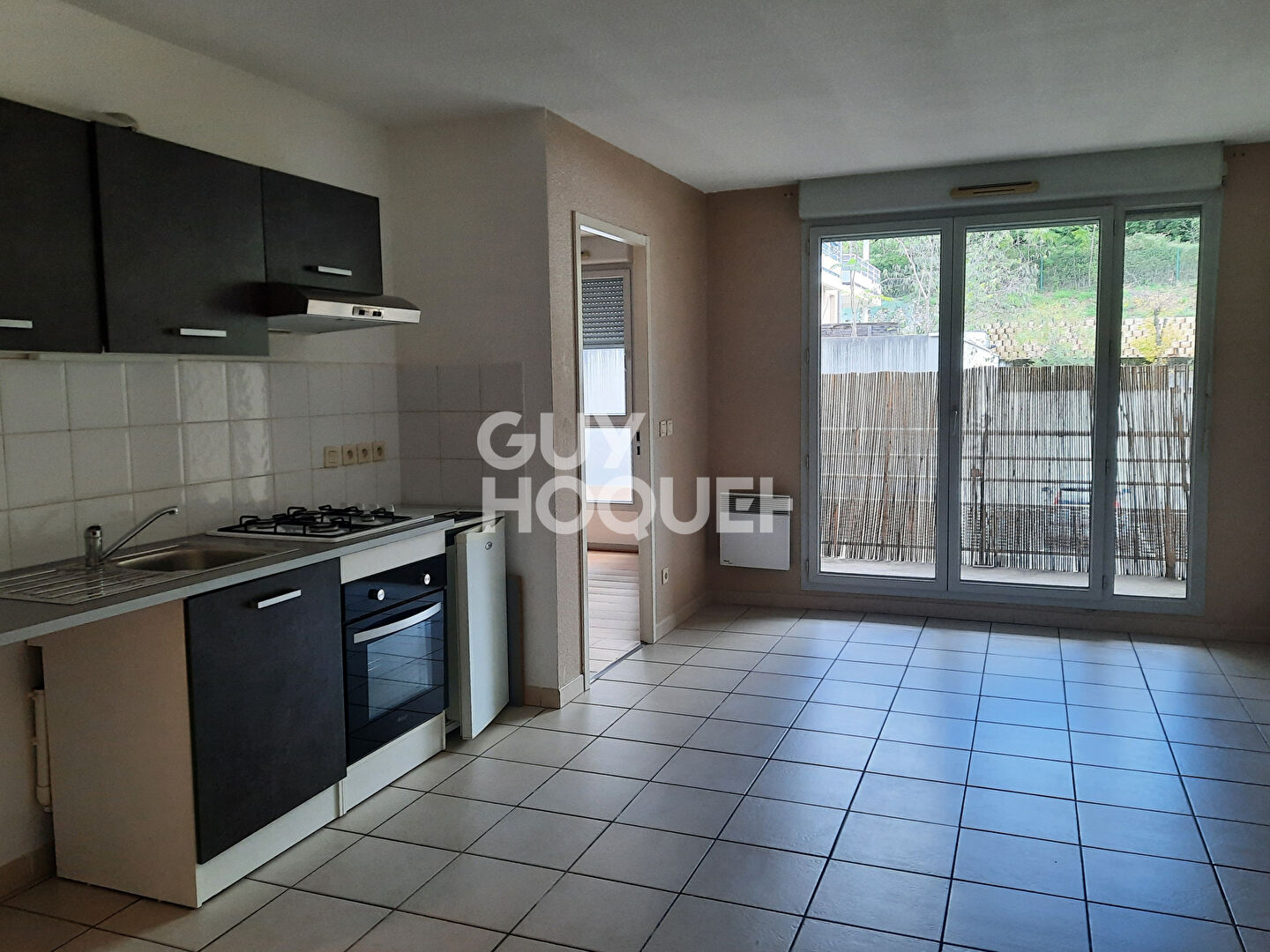 Appartement Aubenas 2 pièce(s)