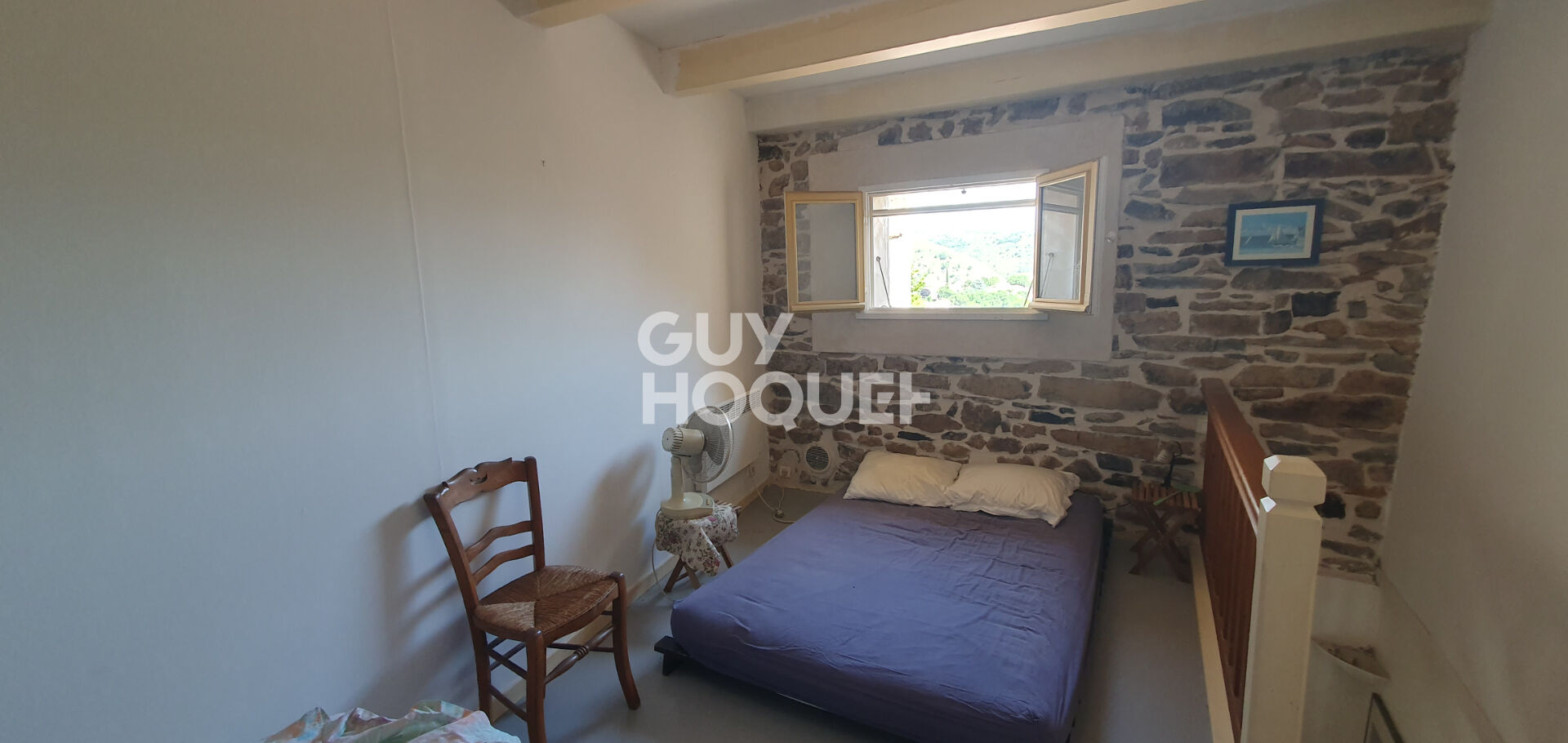 Maison de village en pierres avec terrain