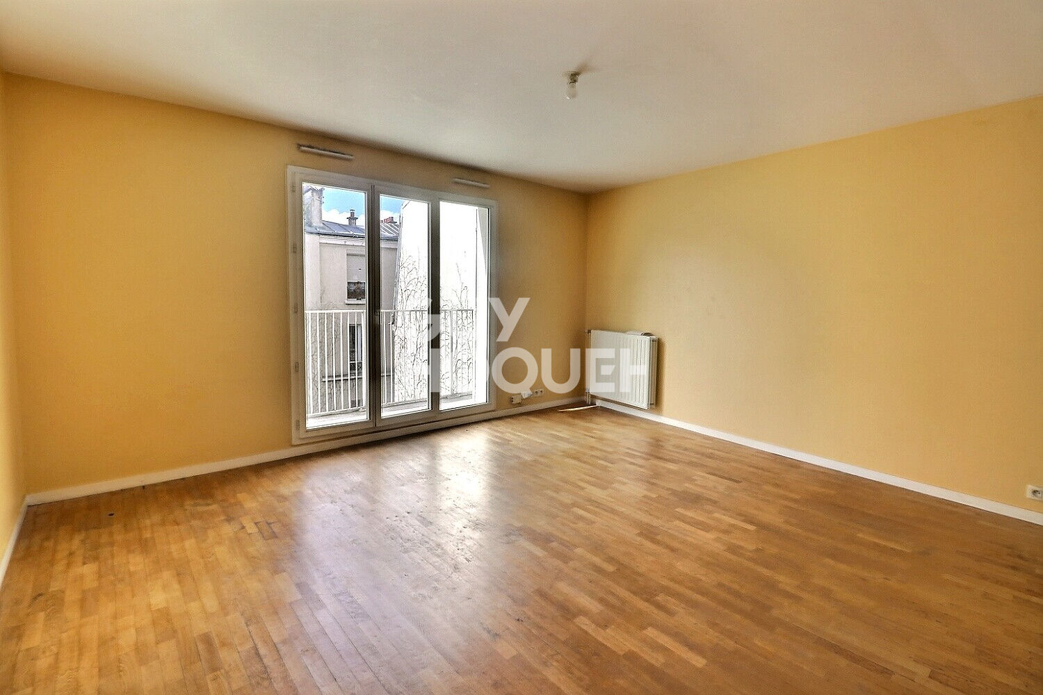 APPARTEMENT 3 PIECES + BALCON - PANTIN 4 CHEMINS