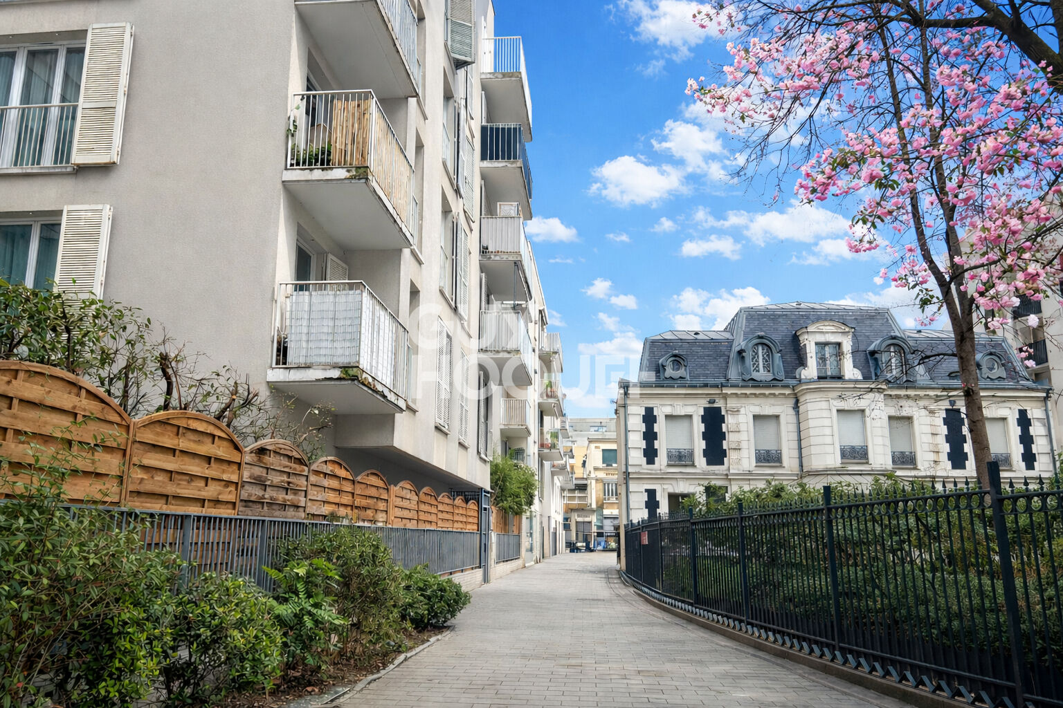 APPARTEMENT 4 PIECES AVEC BALCON, CAVE ET BOX EN SOUS-SOL - PANTIN 4 CHEMINS