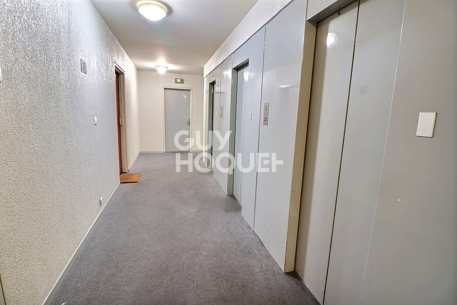 STUDIO DE 18.80 m² AVEC BALCON - AUBERVILLIERS PORTE DE LA VILLETTE