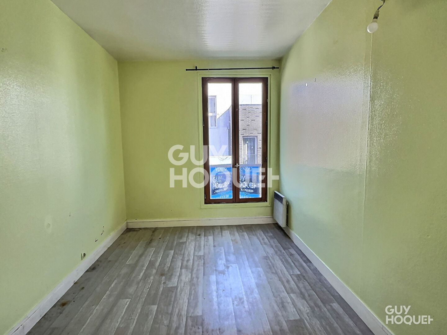 APPARTEMENT 2 PIECES + CAVE - AUBERVILLIERS - METRO 4 CHEMINS