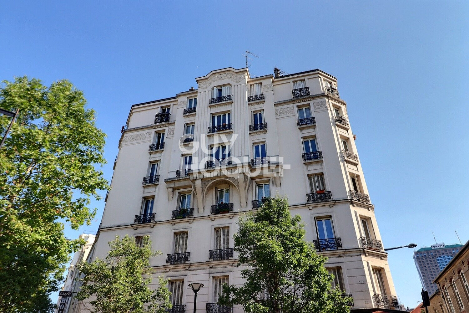 APPARTEMENT 2 PIECES - AUBERVILLIERS METRO 4 CHEMINS