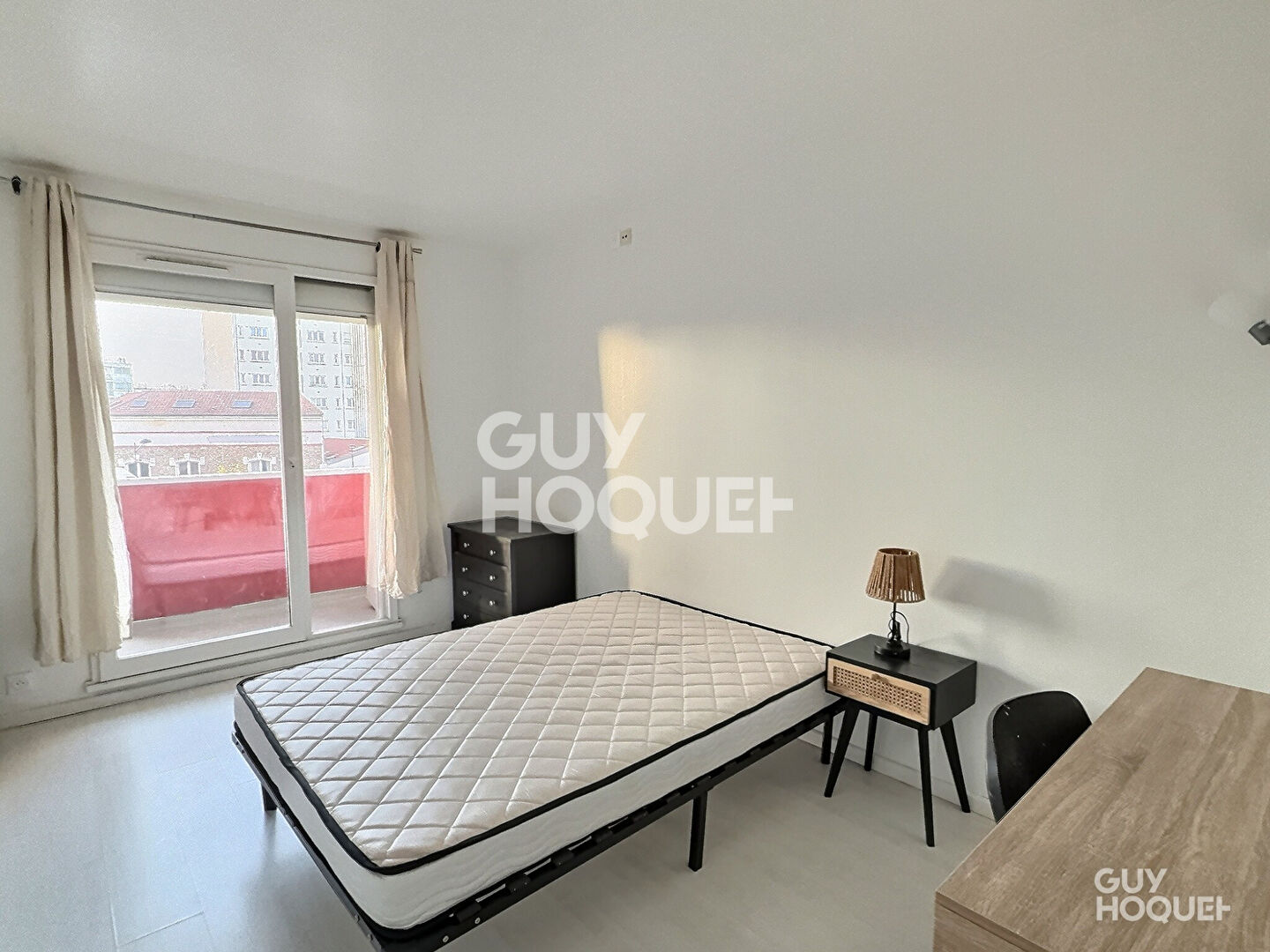 Appartement 3 pièces meublé avec balcon à louer à Aubervilliers