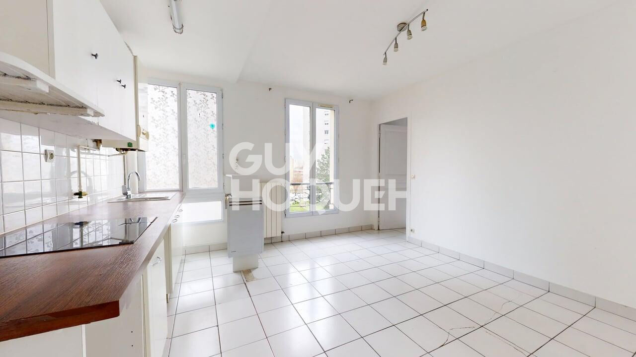 APPARTEMENT 2 PIECES + CAVE - AUBERVILLIERS METRO 4 CHEMINS