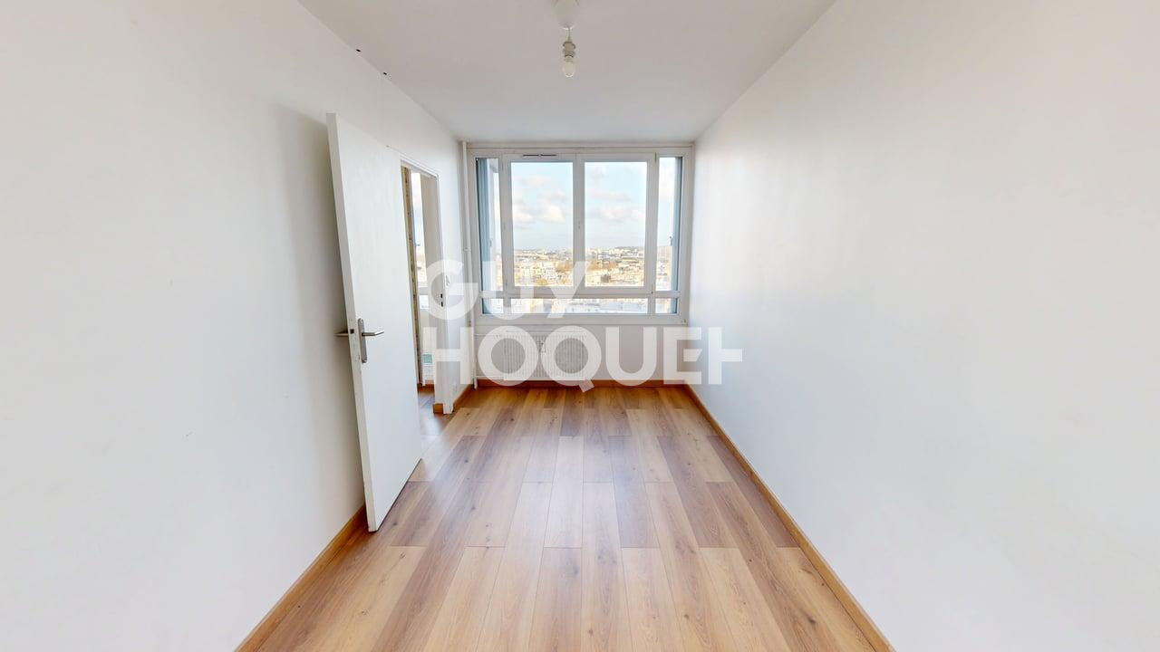 APPARTEMENT 2 PIECES 49 m² - BALCON, CAVE ET BOX - AUBERVILLIERS PORTE DE LA VILLETTE