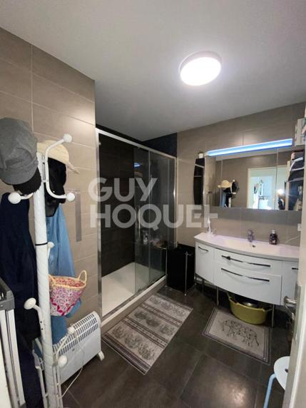 Appartement de 97m2 au coeur du Vieux-Pays  Bien RARE!