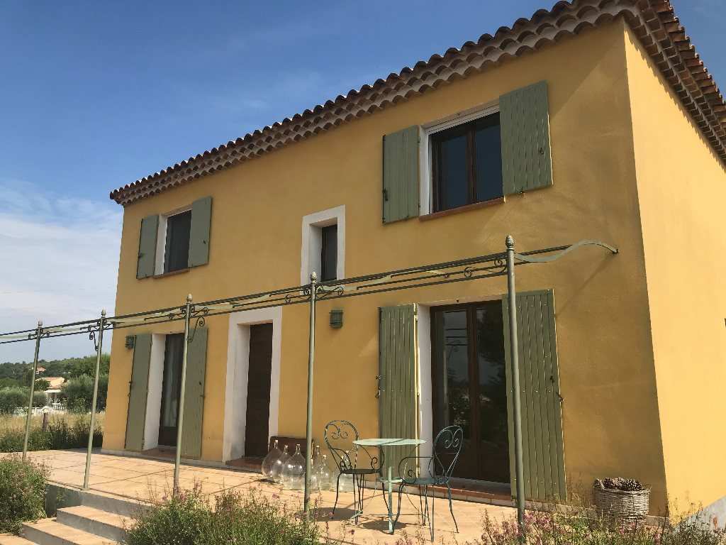 TAVERNES, MAISON INDIVIDUELLE DE 115 m2 sur 1906 m2 DE TERRAIN