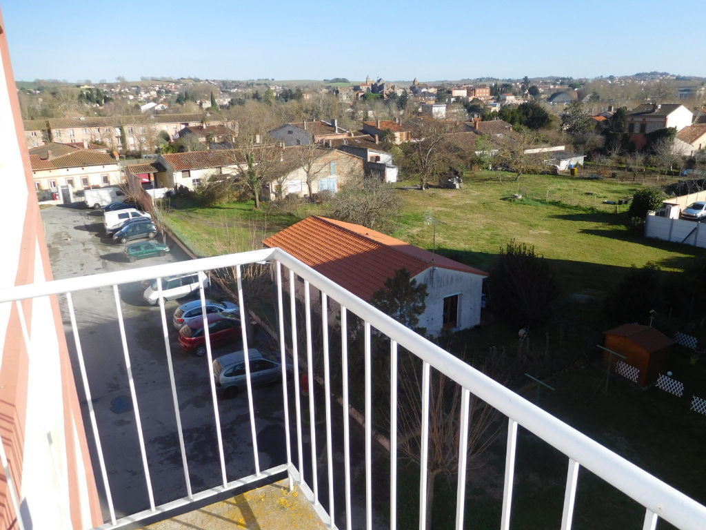 Appartement Auterive 5 pièces 81 m2 + Balcon