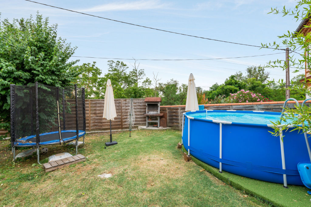 Proche Venerque - Maison de village T5 de 128 m² avec garage et jardin