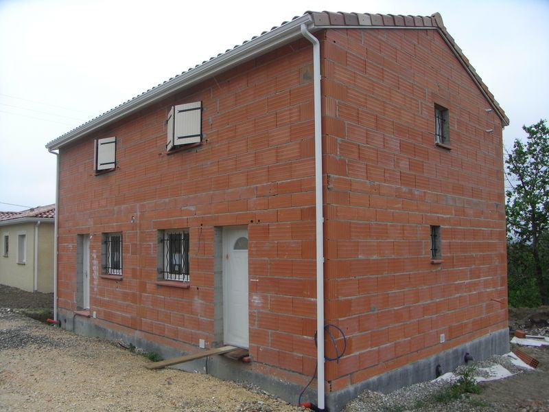 NAILLOUX PROCHE - ST LEON