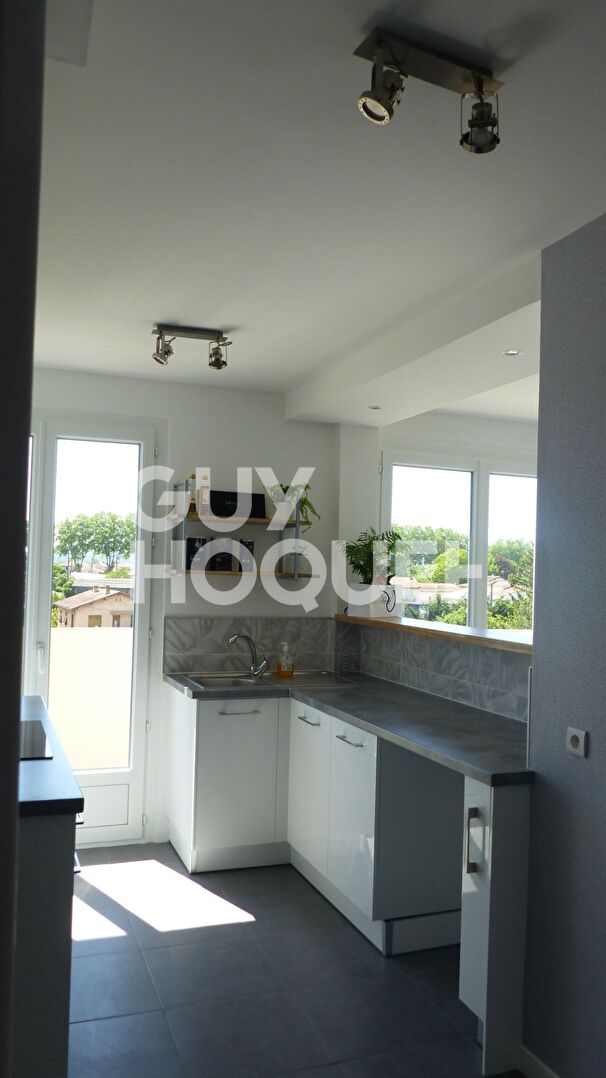 Vente : appartement T3  avec balcon centre AUTERIVE