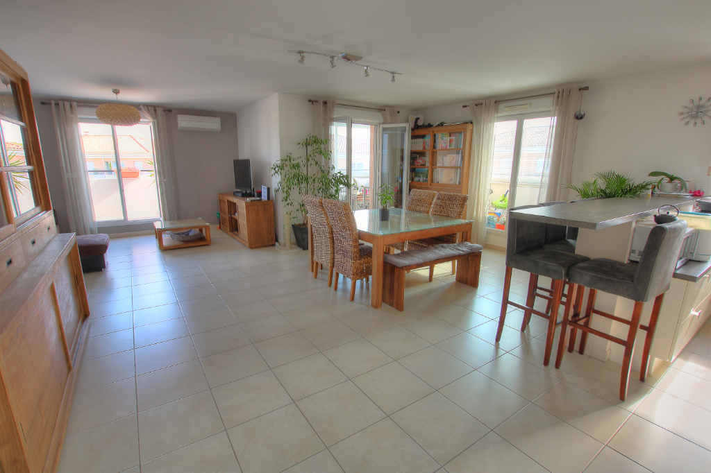 À vendre, appartement 3 pièces de 95 m² au PONTET (84130).