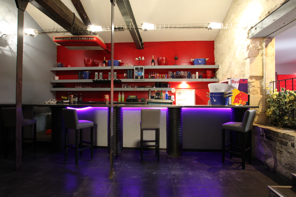 !!!!!!RARE!!!!!! IMMEUBLE 750M² à deux pas des remparts