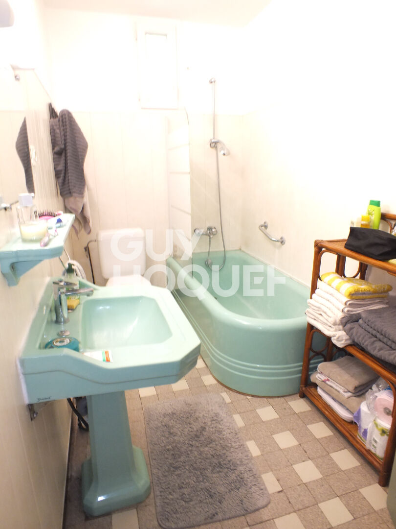 Maison  meublée Villeneuve Les Avignon 3 pièce(s) 62.15 m2