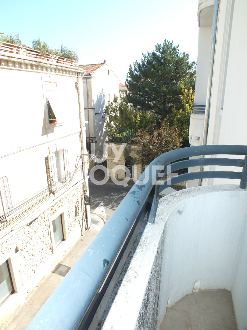 Appartement  2 pièce(s) 47 m2 AVIGNON CENTRE