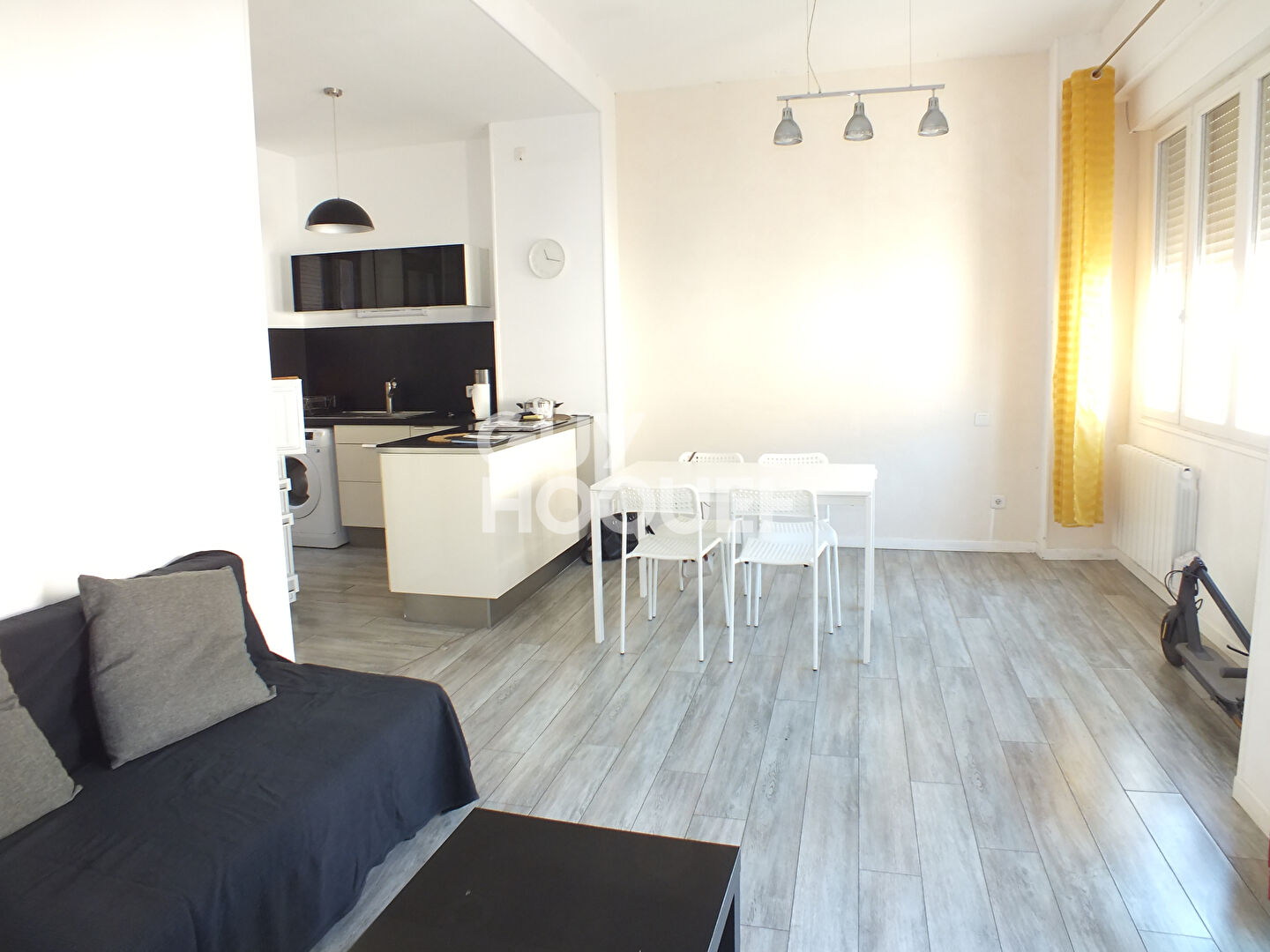 Appartement  2 pièce(s) 47 m2 AVIGNON CENTRE