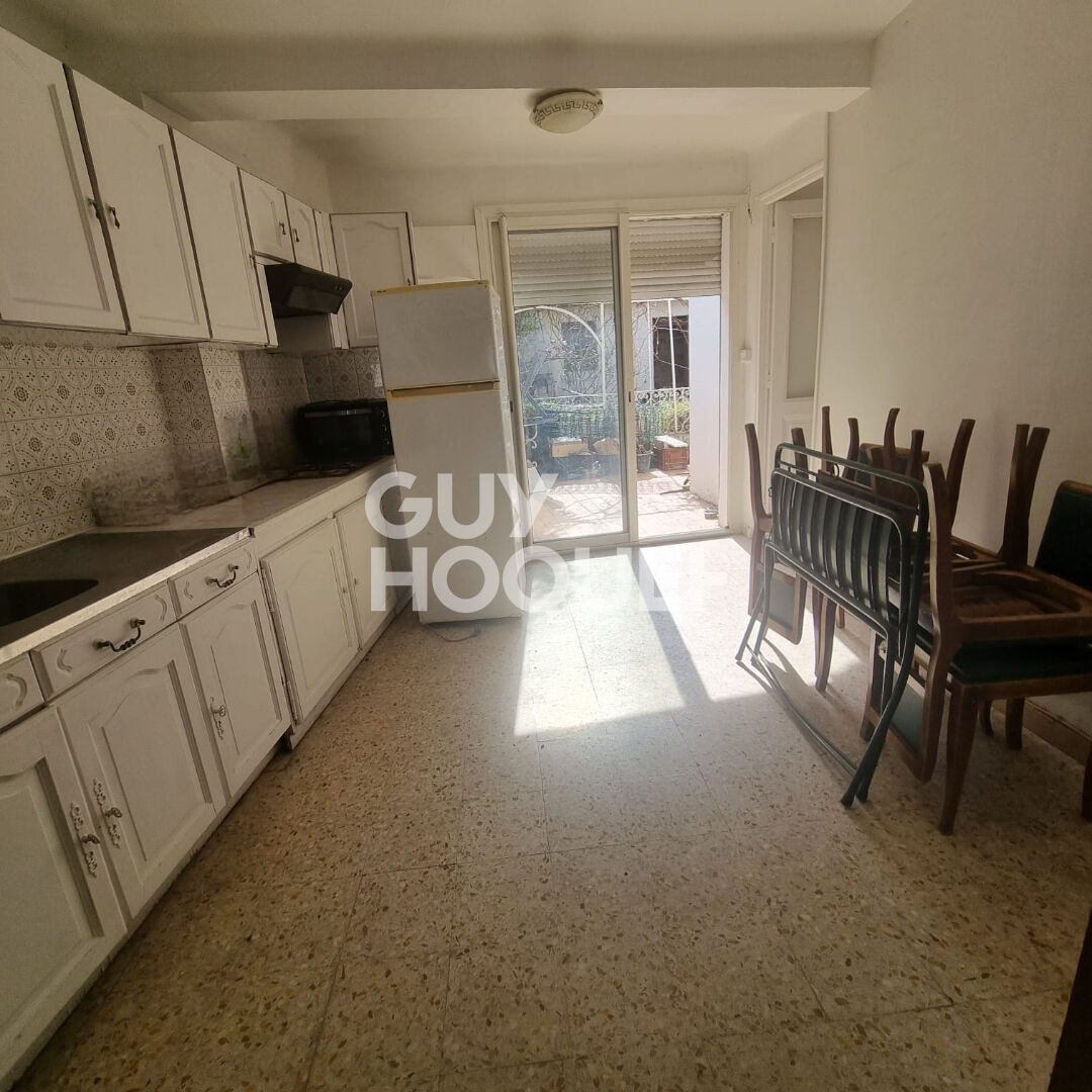 Maison à vendre à Avignon - Quartier Synagogue - Jardins Neufs