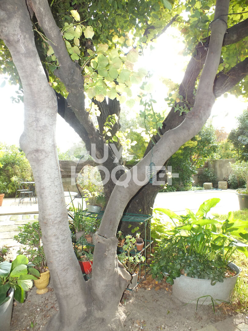 Charmante demeure à vendre à Avignon Proche centre ville 