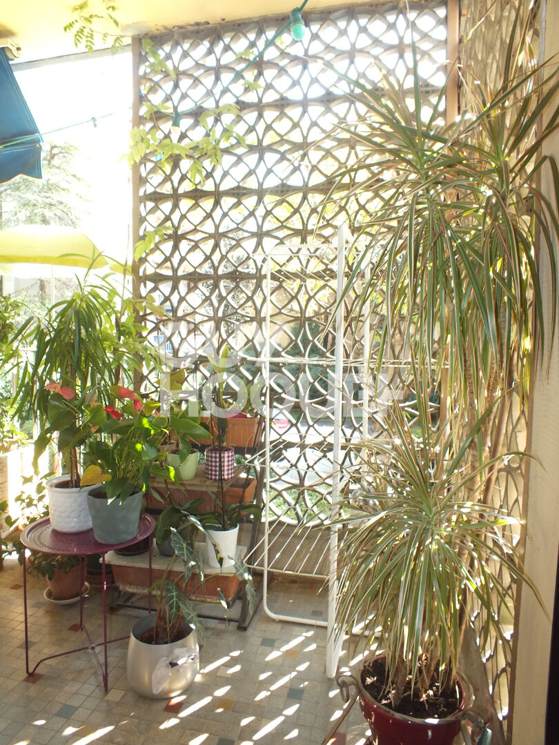 À vendre : T4 Appartement de standing proche remparts