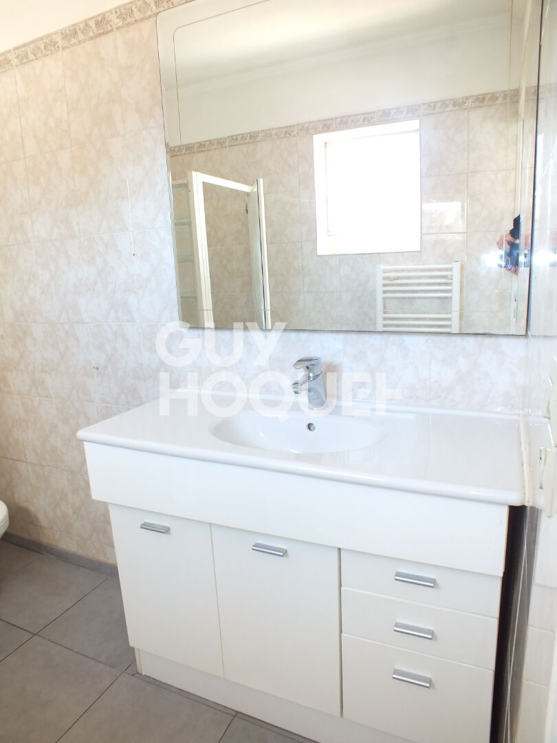 Appartement 3 pièces à louer à Avignon - Quartier PREFECTURE CAPDEVILLA