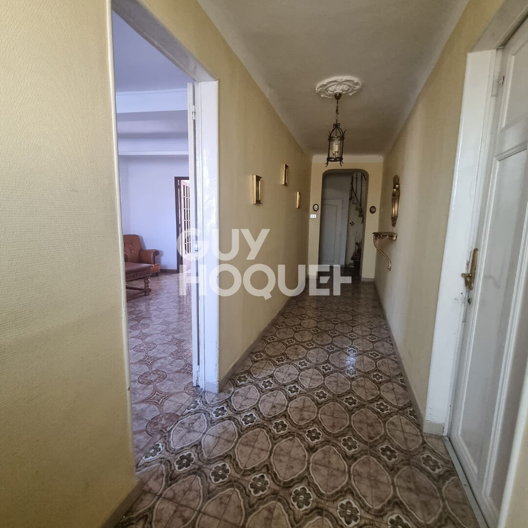 Maison à vendre à Avignon - Quartier Synagogue - Jardins Neufs