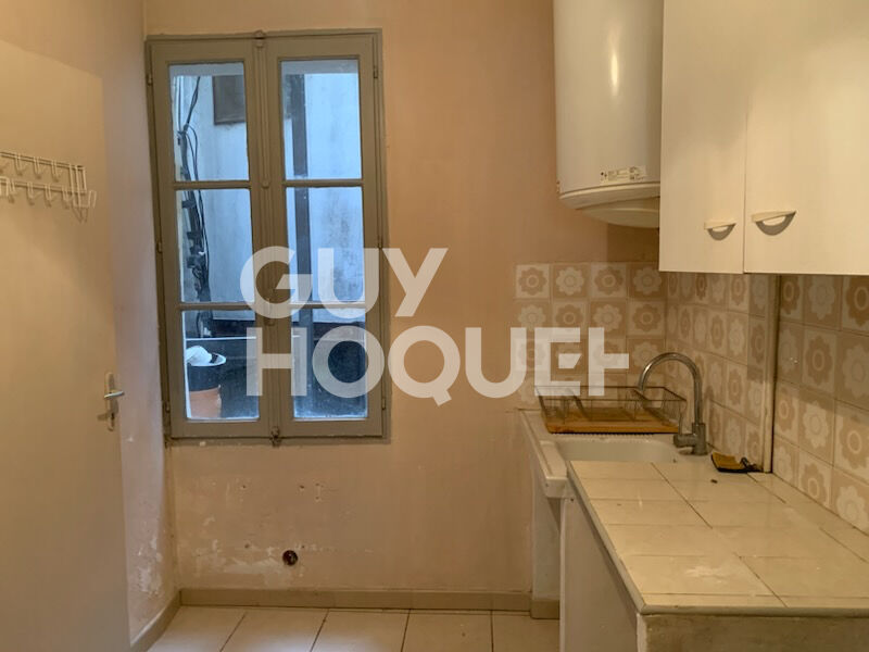 RARE ! Charmant appartement T2 PLACE DES CORPS SAINTS.