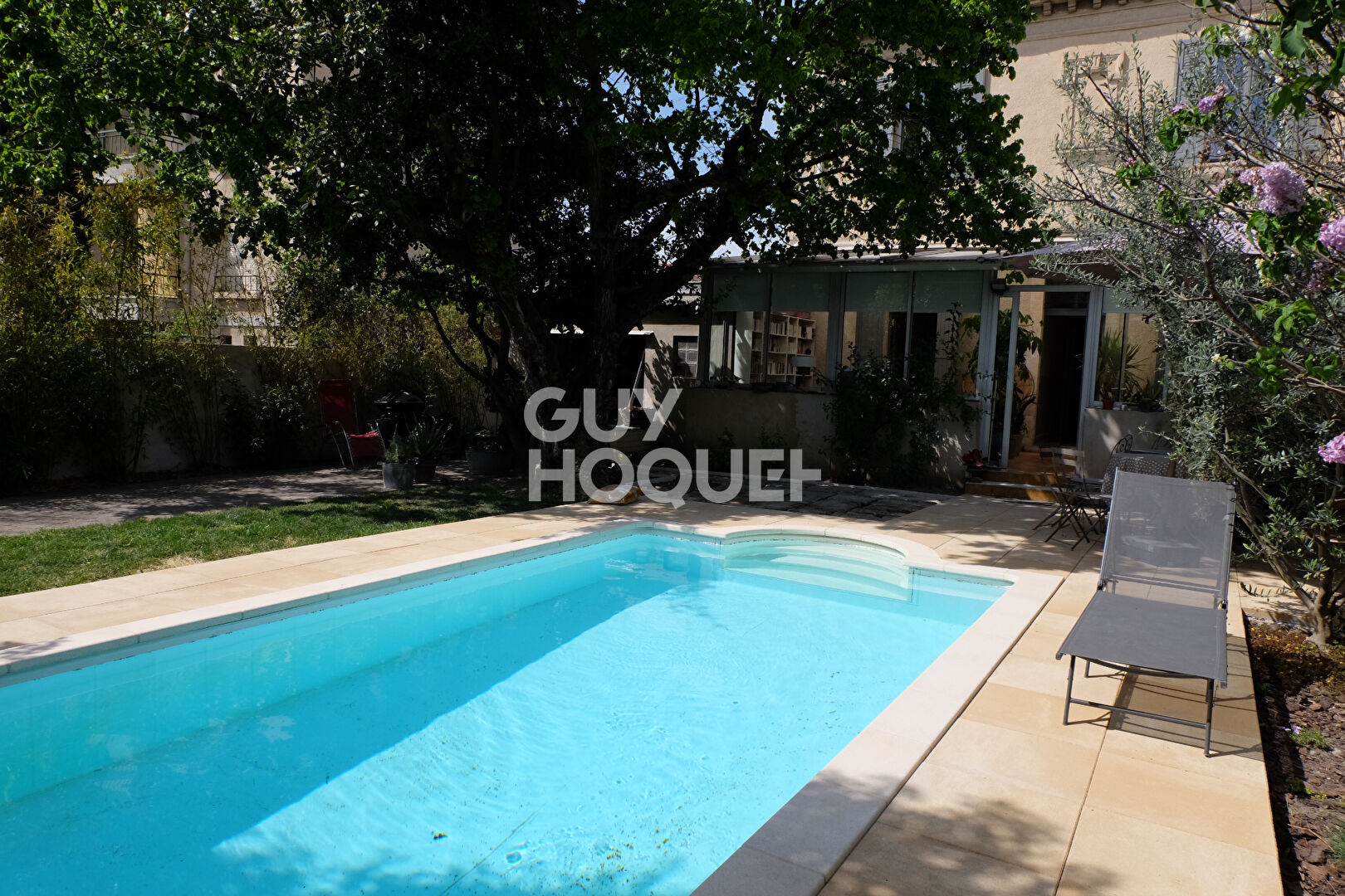 Charmante demeure 136 m² à vendre à Avignon Proche centre ville