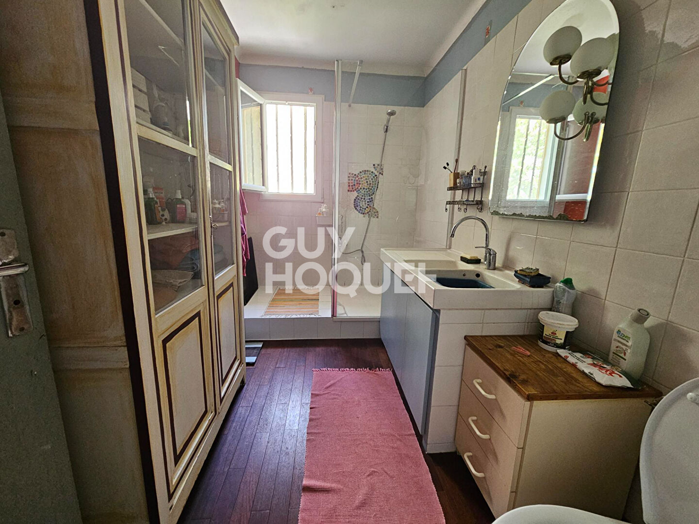 Maison  6 pièce(s) avec jardin et  deux garages