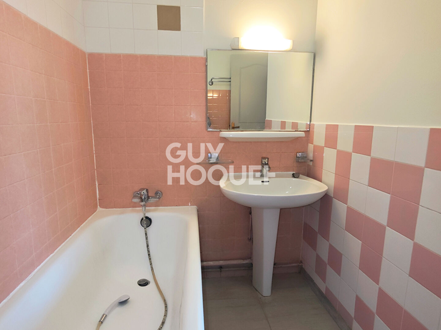 Appartement 4 pièces à louer à Avignon - Résidence THIERS