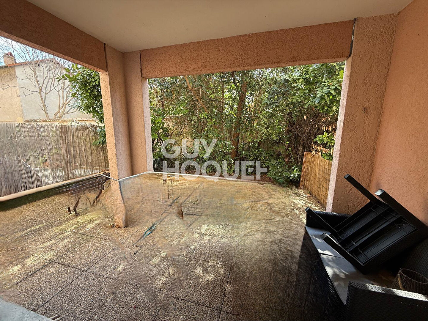 Appartement  2 pièces avec terrasse et place de parking