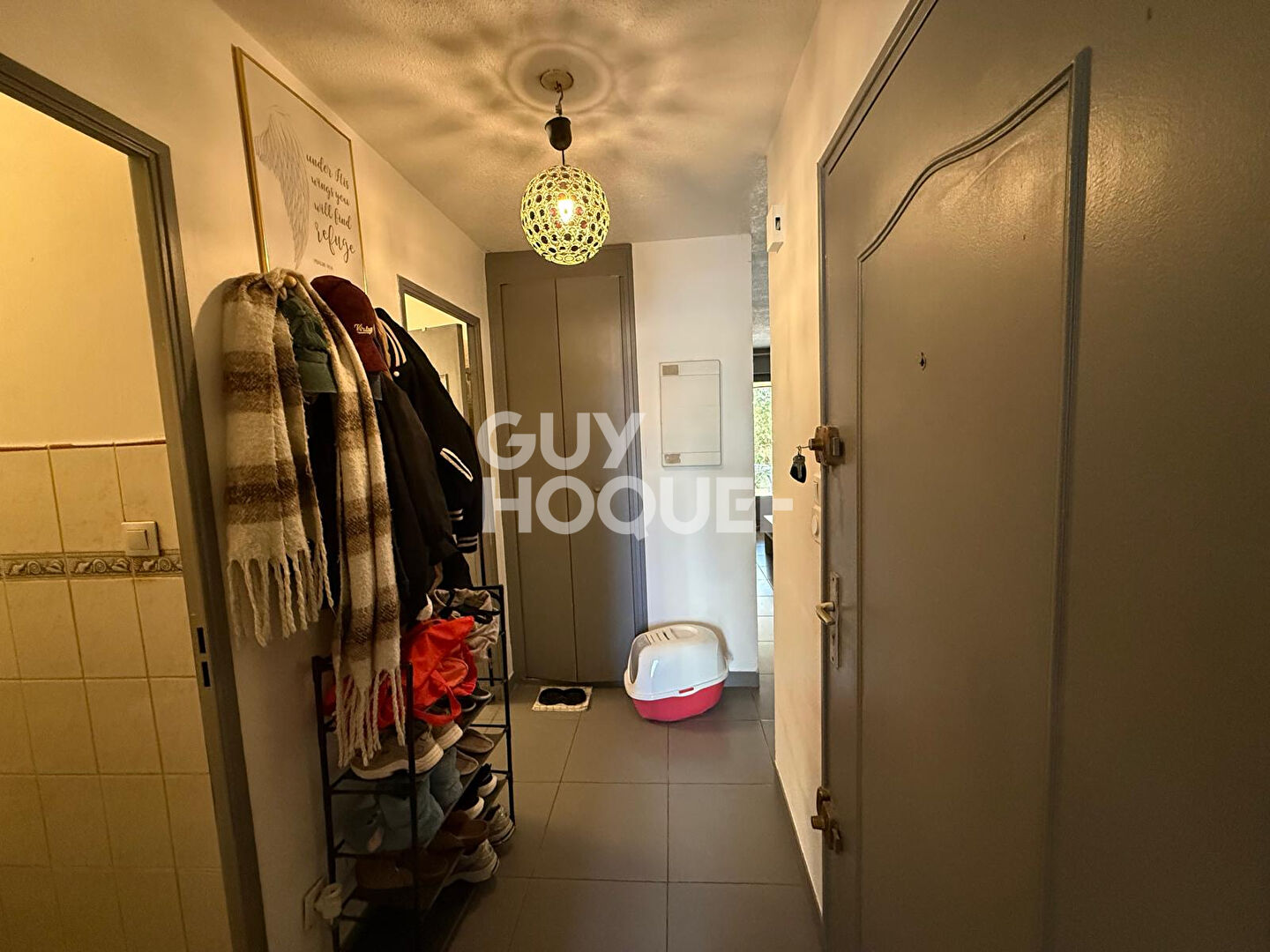 Appartement  2 pièces avec terrasse et place de parking