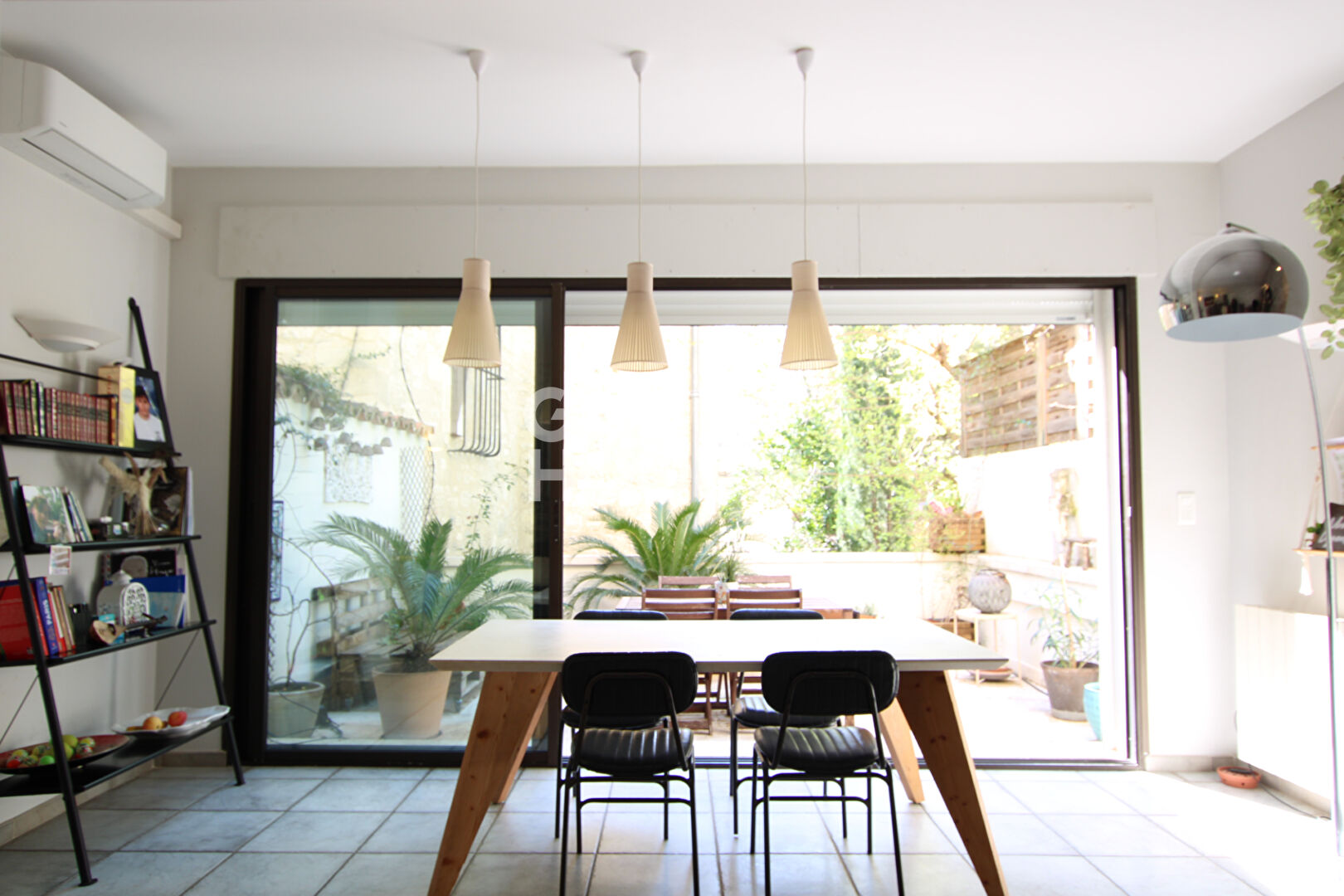 MAISON D'EXCEPTION INTRA-MUROS