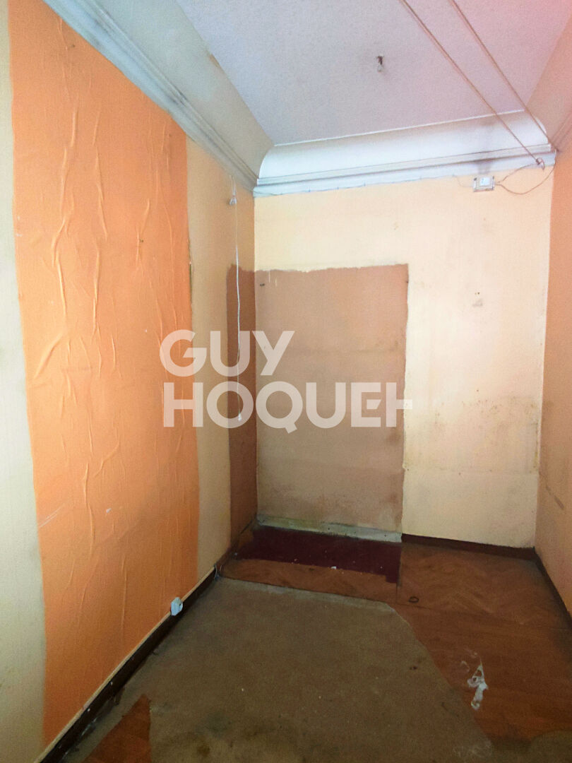 Local de stockage à  louer de 7.77 m² Avignon Centre