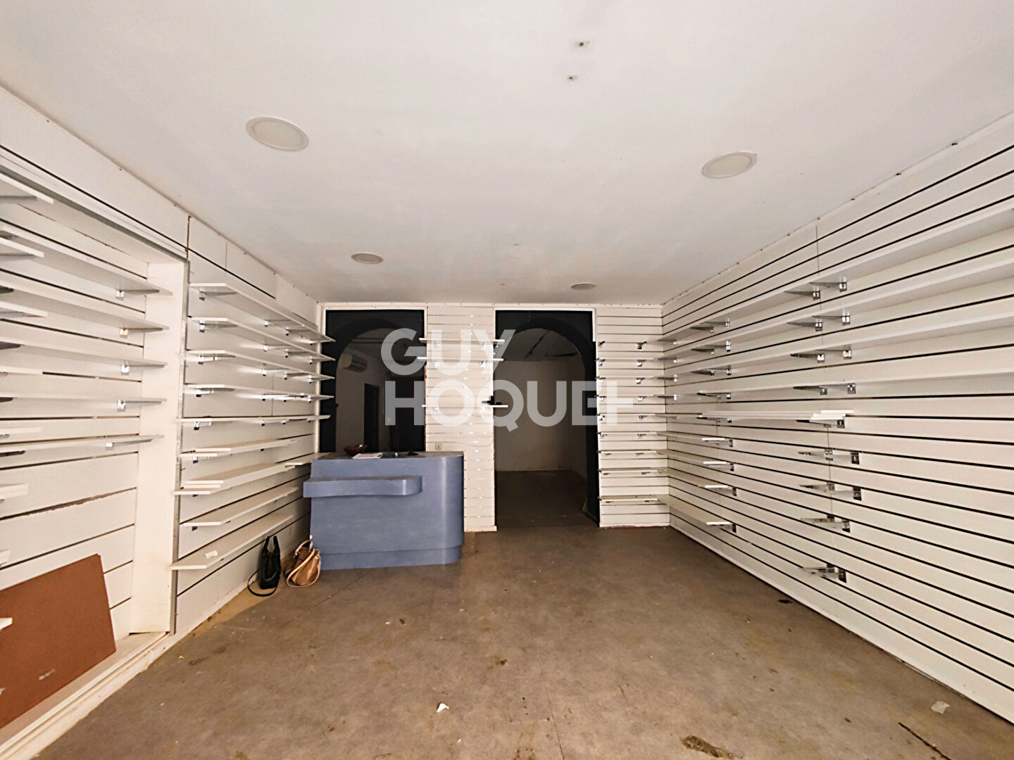 Local commercial à louer - 50,68 m² - Avignon Centre Ville