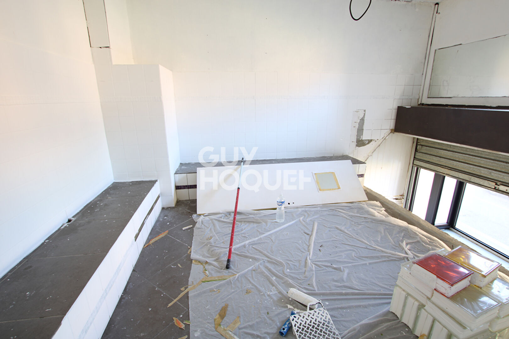 Local commercial Avignon 52.42 m2