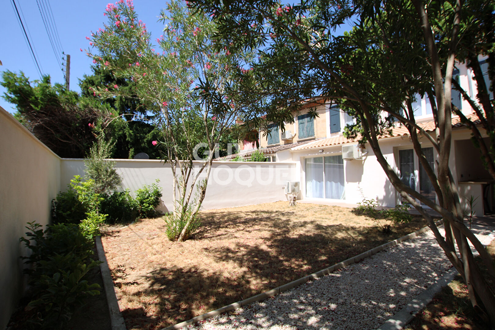 Maison 4 pièces à vendre à Avignon - Quartier Saint-Ruf, rare sur le marché !