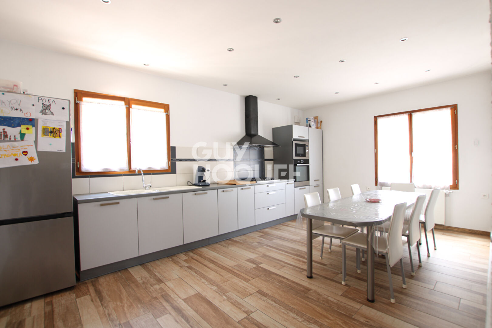Maison familiale 4 pièces à vendre à Avignon, quartier Saint-Ruf