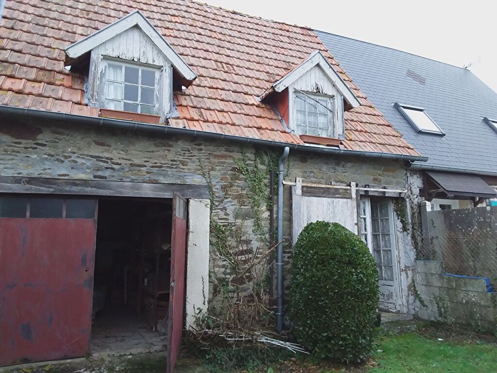 COURTILS : maison 3 pièces en vente
