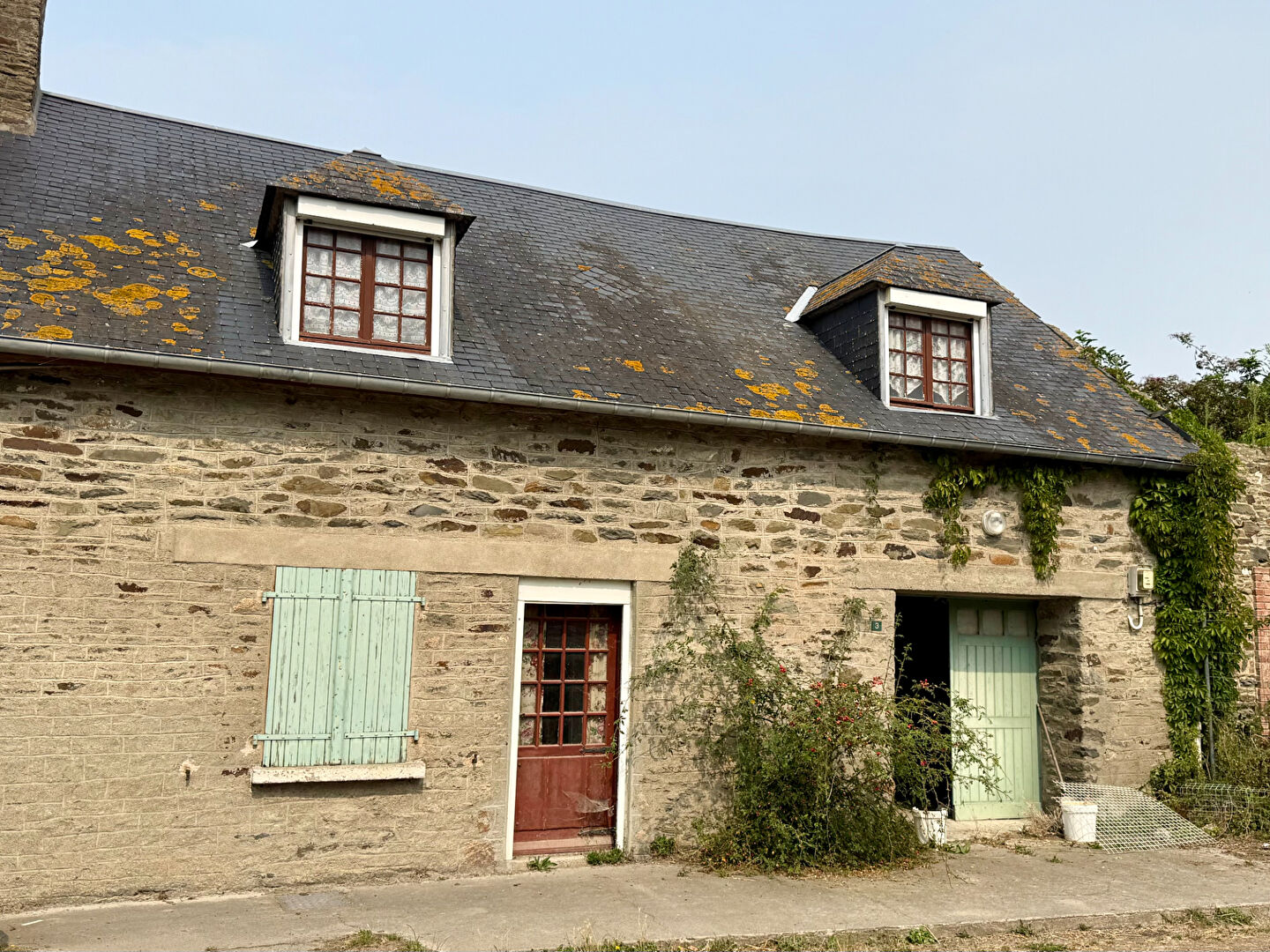 Maison à rénover - 2 chambres - Proximité Mont-Saint-Michel - Huisnes-sur-Mer