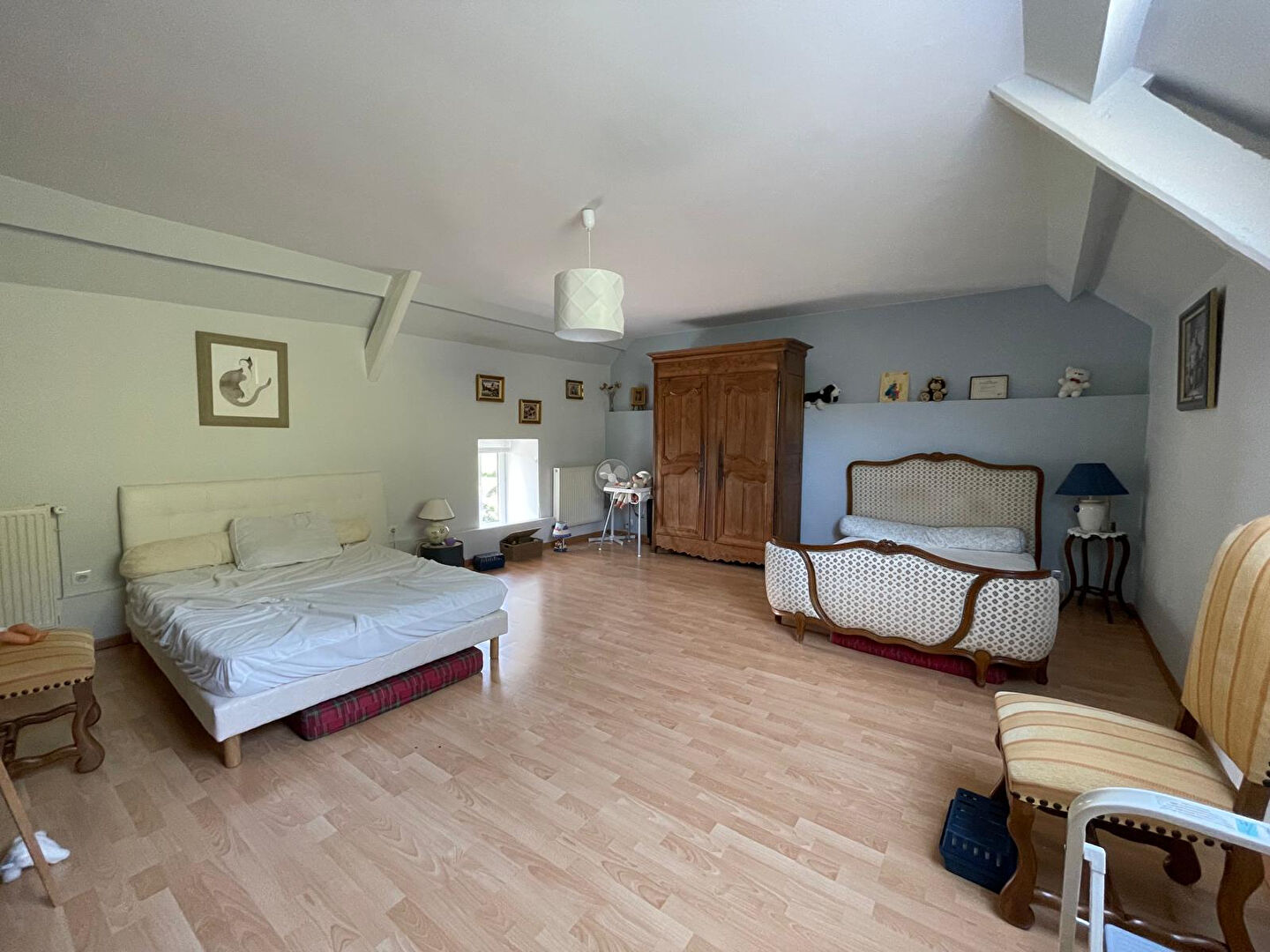 Maison familiale en pierre - 8 pièces