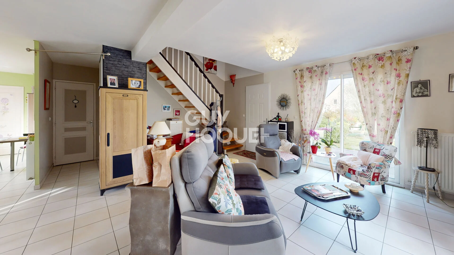 VENTE d'une maison 5 pièces (130m²) à PONTAUBAULT