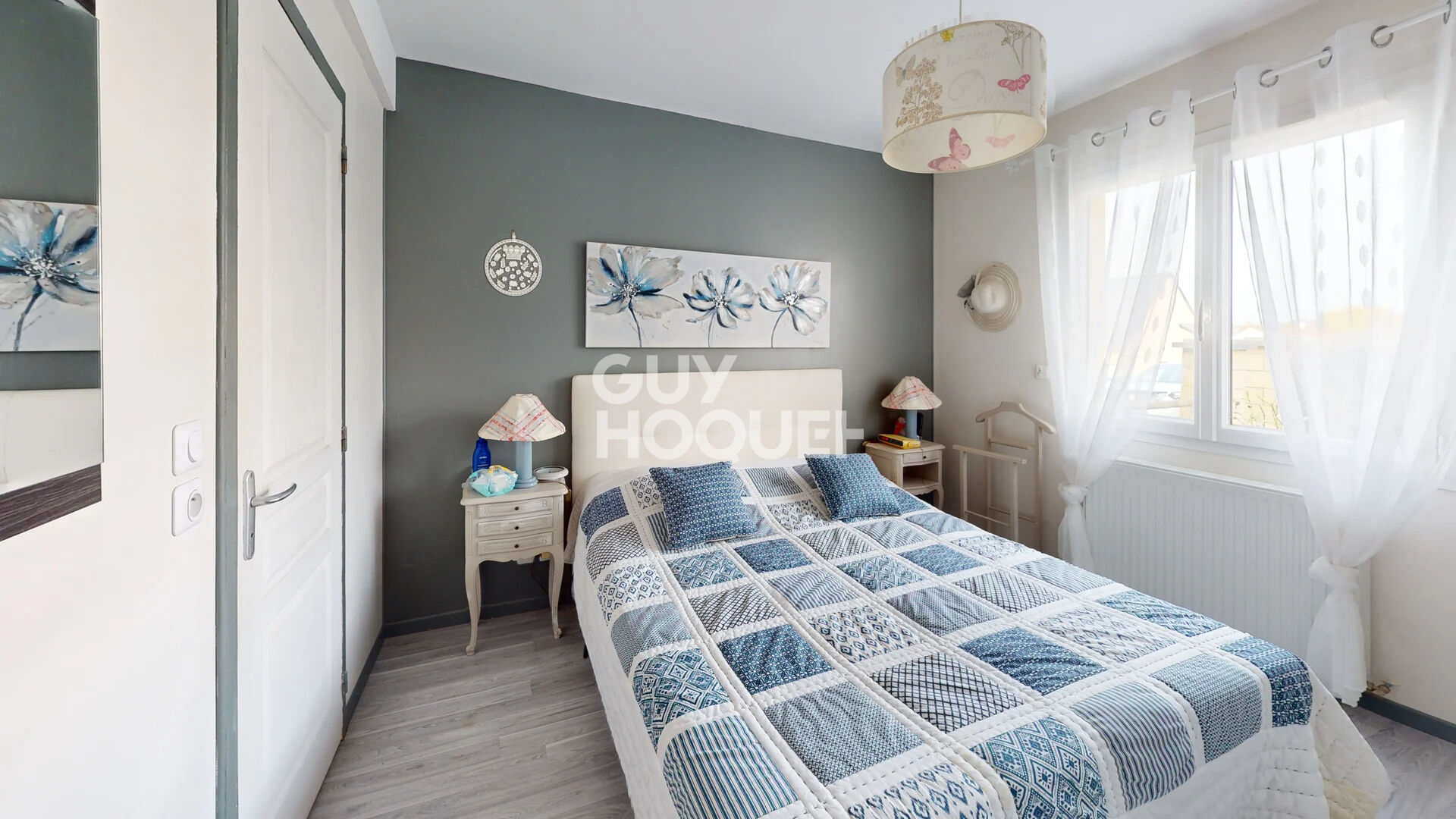 VENTE d'une maison 5 pièces (130m²) à PONTAUBAULT