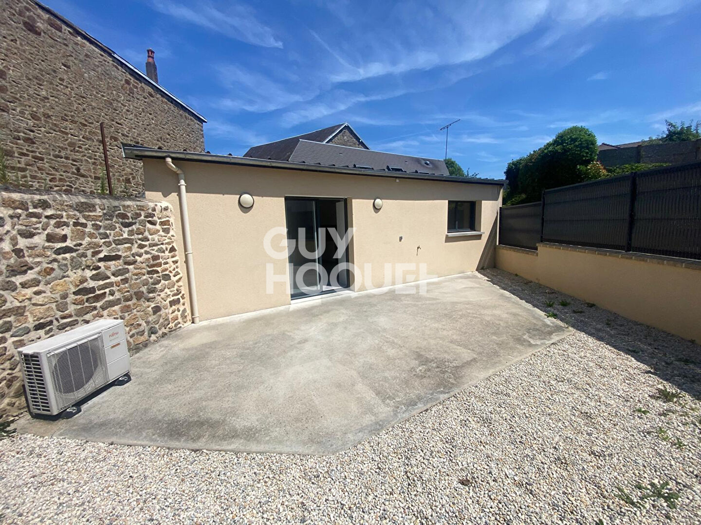 Maison Ducey Les Cheris 5 pièce(s) 94 m2