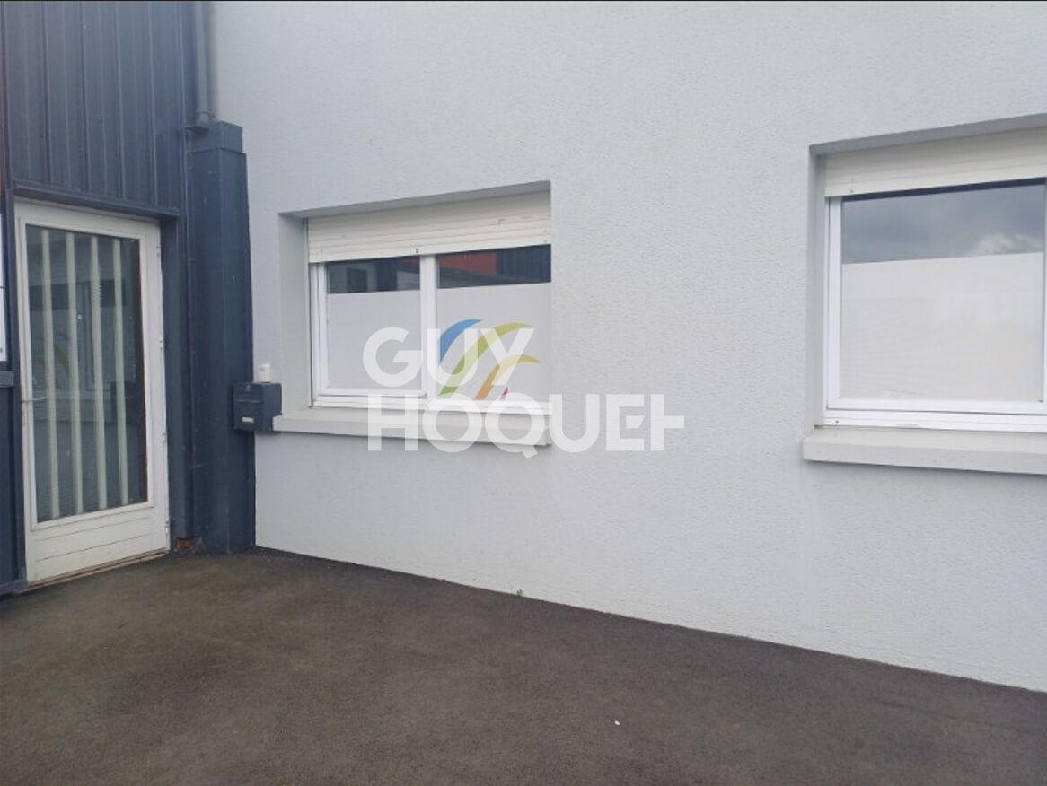 A LOUER : SAINT QUENTIN SUR LE HOMME - Local Commercial