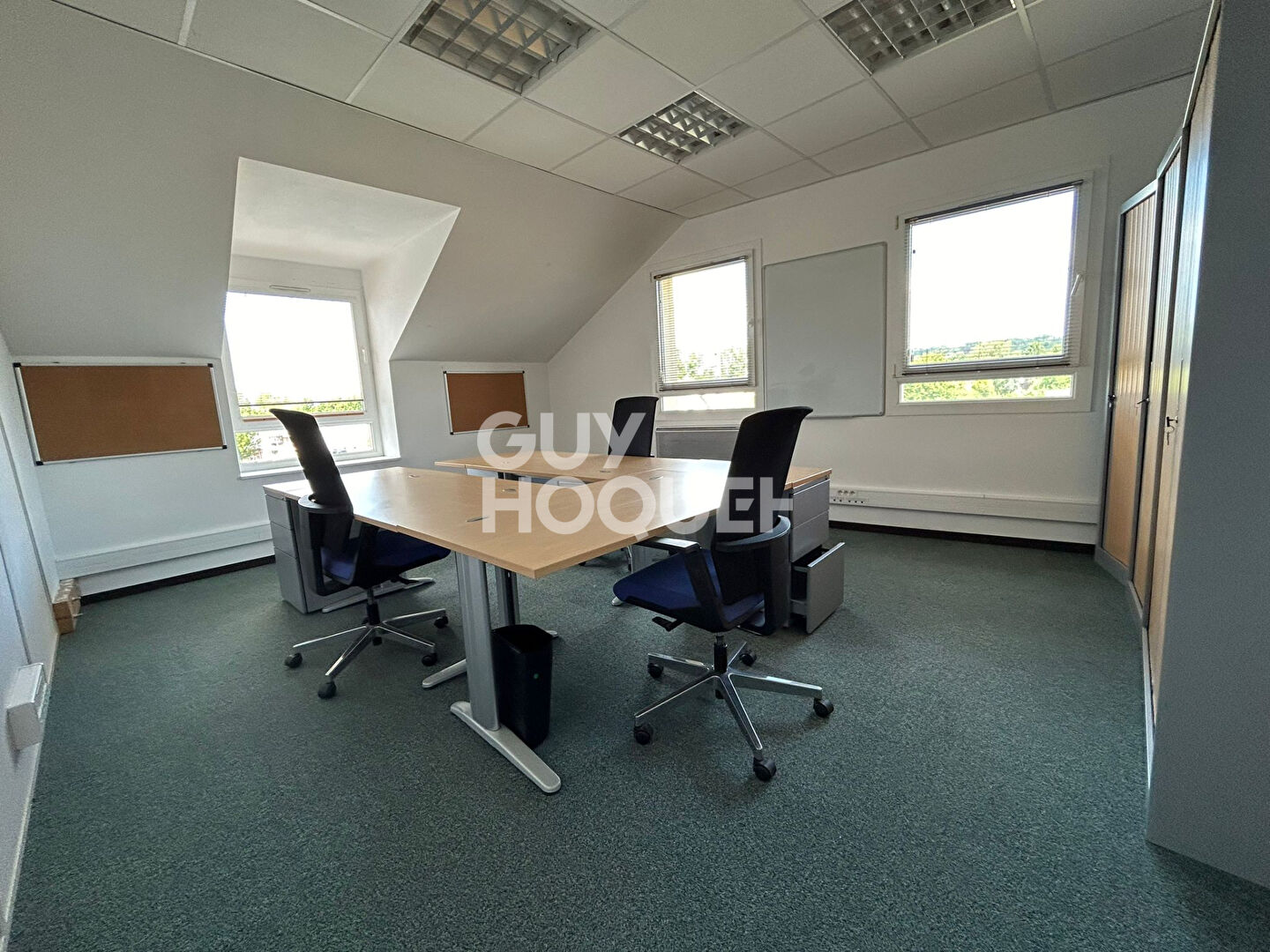A LOUER AVRANCHES Ensemble de Bureaux 230m2