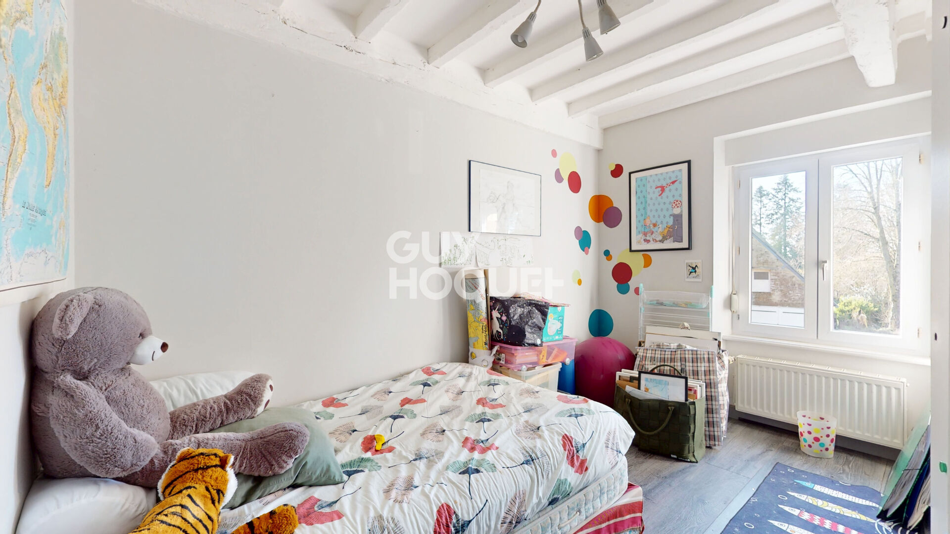 Maison familiale en pierres - Jardin arboré - Piscine couverte - Garages - Pontorson