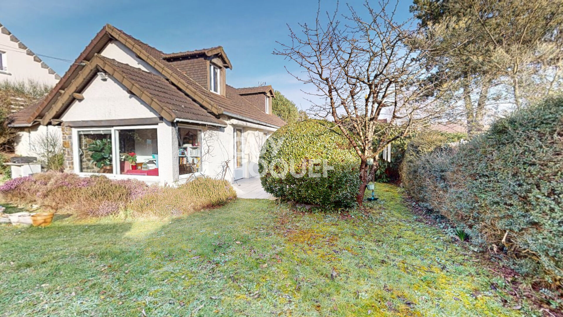 Maison de 145 m² - JULLOUVILLE (50610)