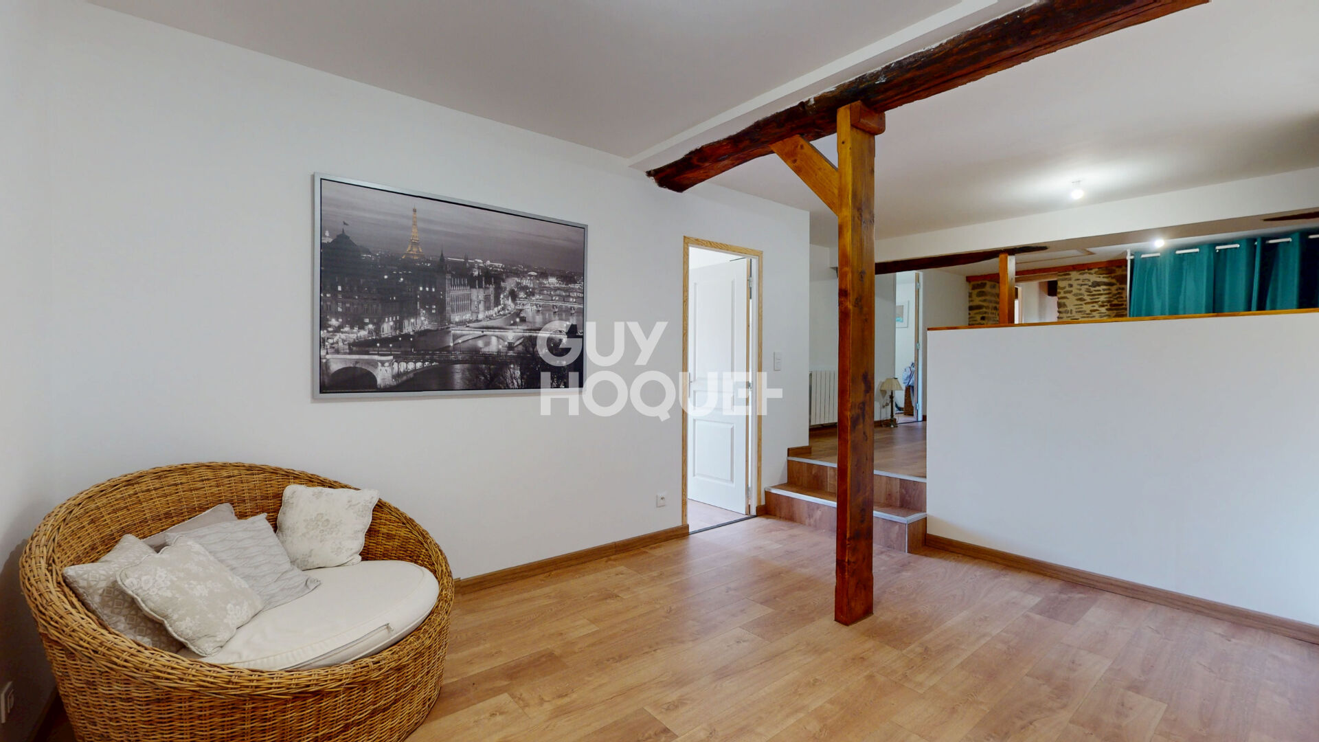 Grande maison familiale en pierre - Vie de plain-pied et jardin exposé sud